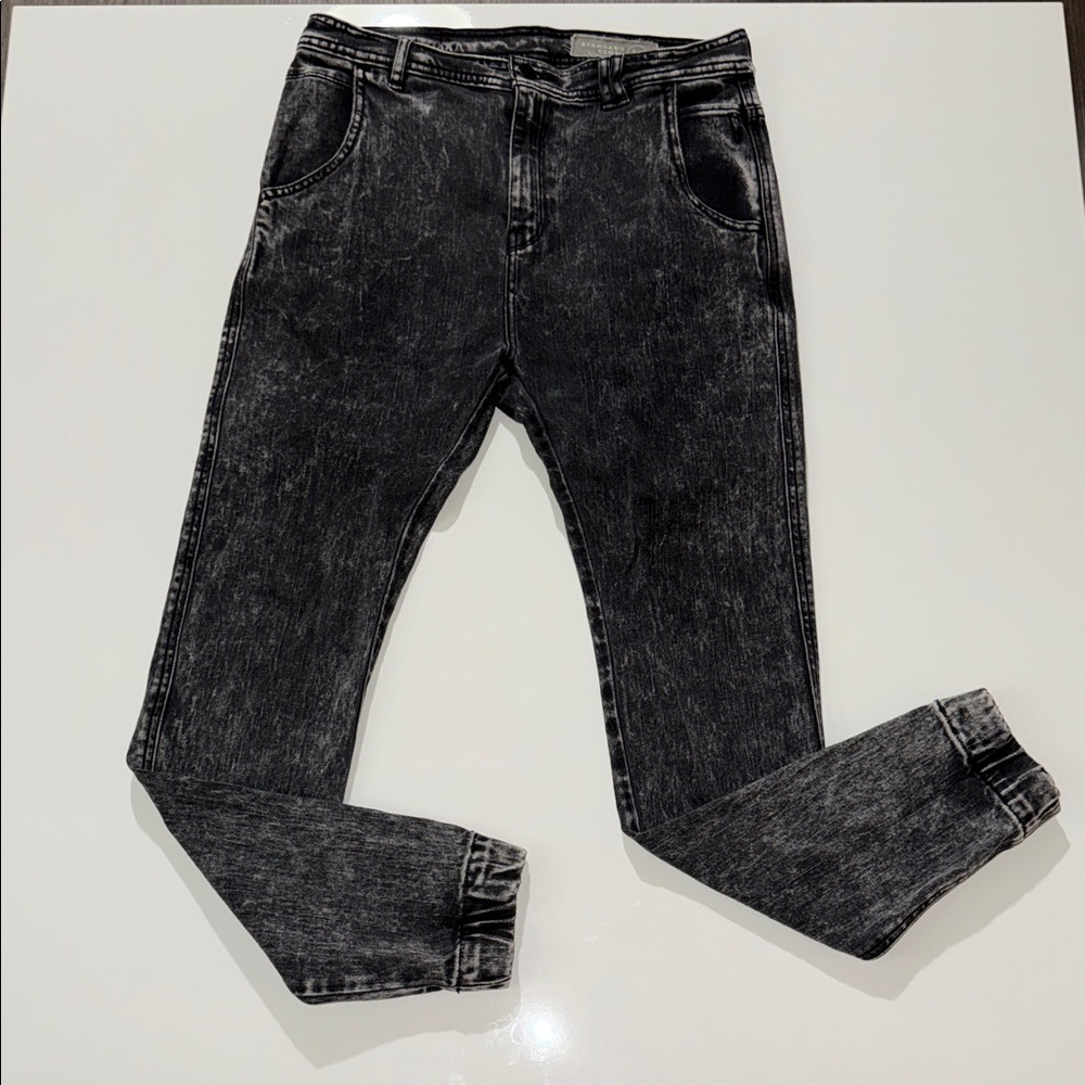 Standard Cloth Black/Grey Distressed Jean Joggers Urban Outfitters Size 31/32